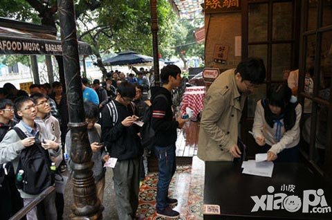 《戰(zhàn)艦少女》玩家見(jiàn)面會(huì)引爆廣州 唯一戰(zhàn)艦見(jiàn)證歐皇誕生