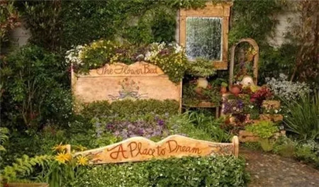 夢(mèng)里花落知多少