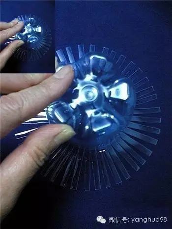 剪開(kāi)細(xì)條