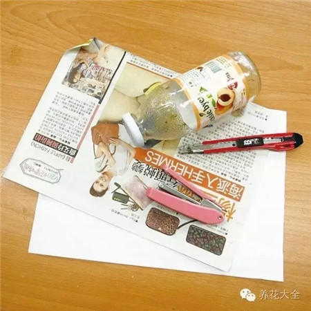 準(zhǔn)備好材料和工具