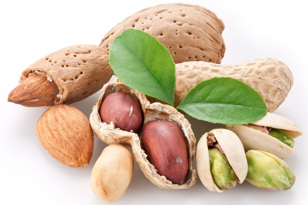 揭穿堅果的偽裝,看看他們的真面目