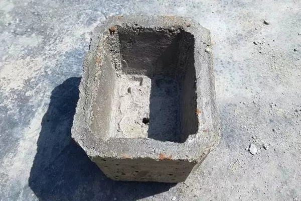 養(yǎng)花高手水泥自制花盆，只需1元成本