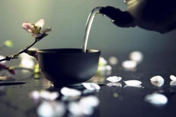 桃花可以泡水喝嗎，桃花泡水功效非常全面