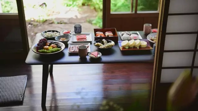 日本黎里古鎮(zhèn)水岸寒舍民宿，一起住進這座海邊