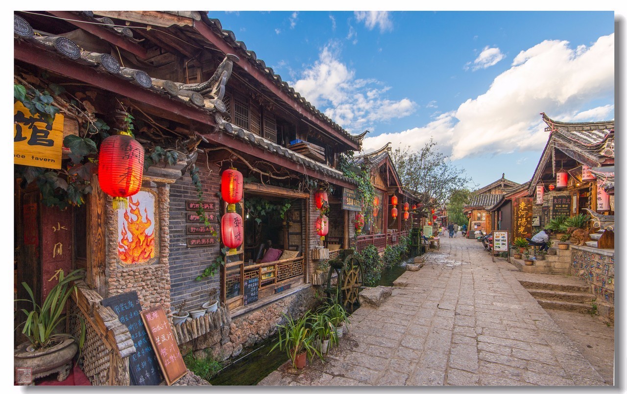 束河桃花塢，在茶馬古道浮生清閑陪父母慢慢變