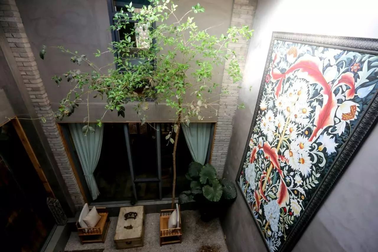 束河桃花塢，在茶馬古道浮生清閑陪父母慢慢變