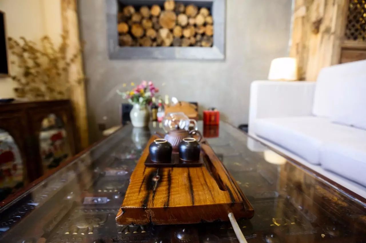 束河桃花塢，在茶馬古道浮生清閑陪父母慢慢變