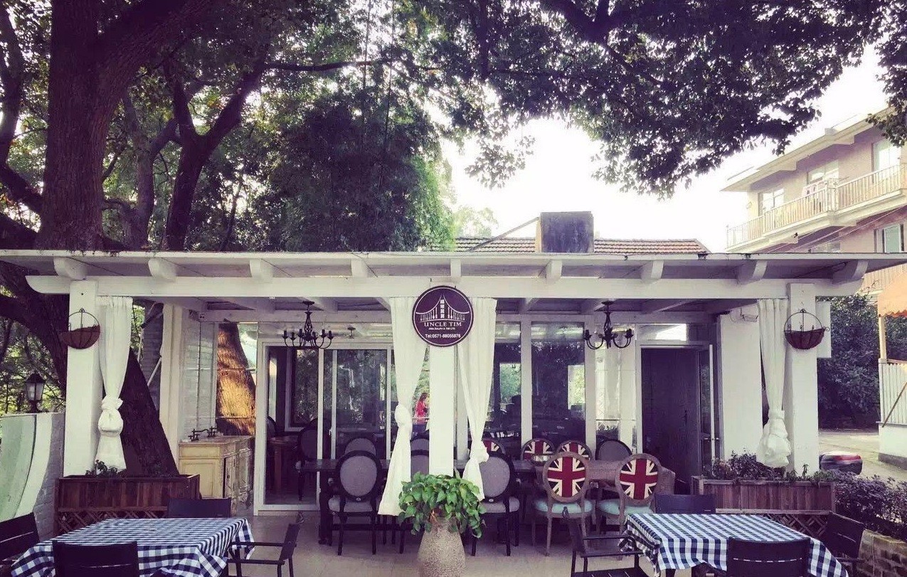 瓜洲云裳山村，春風(fēng)又綠江岸春