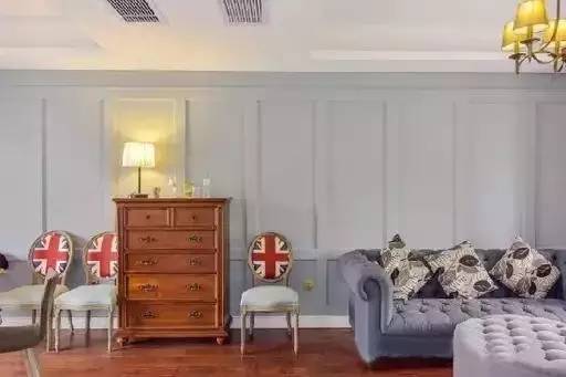 瓜洲云裳山村，春風(fēng)又綠江岸春