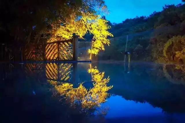 瓜洲云裳山村，春風(fēng)又綠江岸春