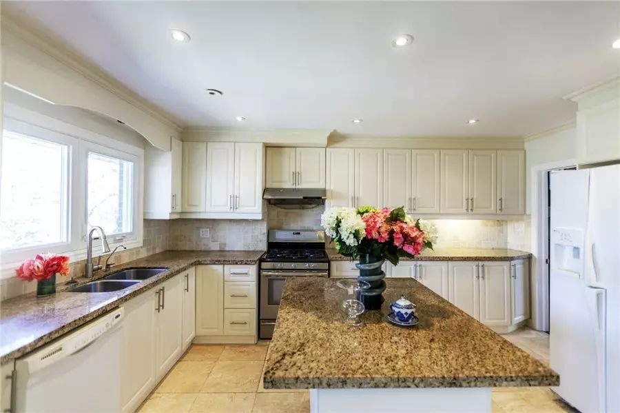 多村一號(hào)，在海外住進(jìn)小別墅慢條思理地生活