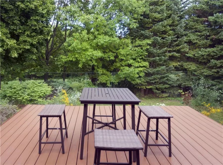 多村一號(hào)，在海外住進(jìn)小別墅慢條思理地生活