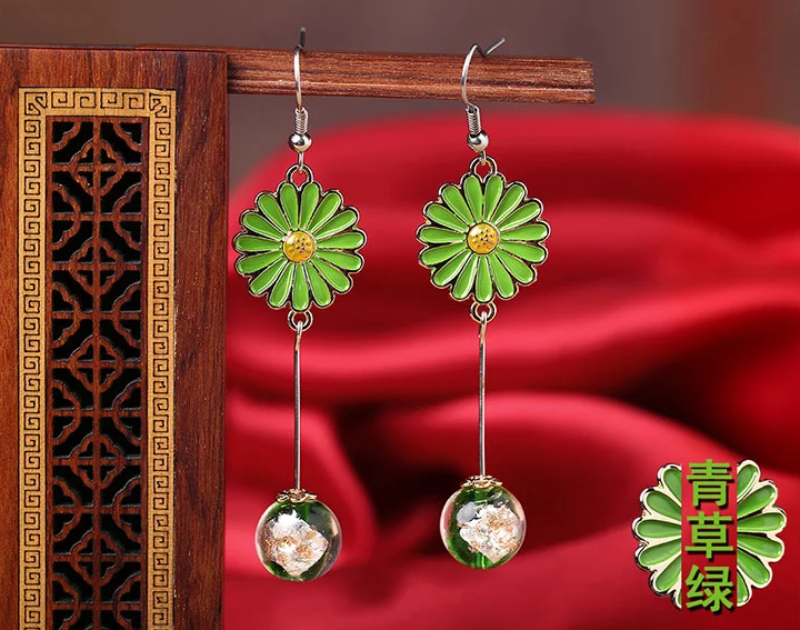 福連文苑時(shí)尚花朵吊墜復(fù)古可愛(ài)耳環(huán)