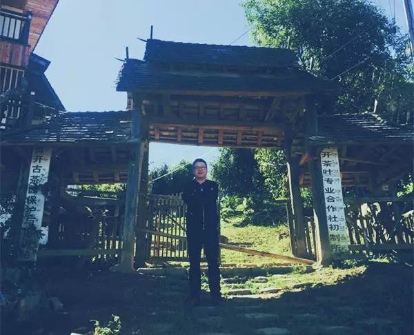 烏龍先生，用心做好茶發(fā)揚(yáng)博大精深的茶文化