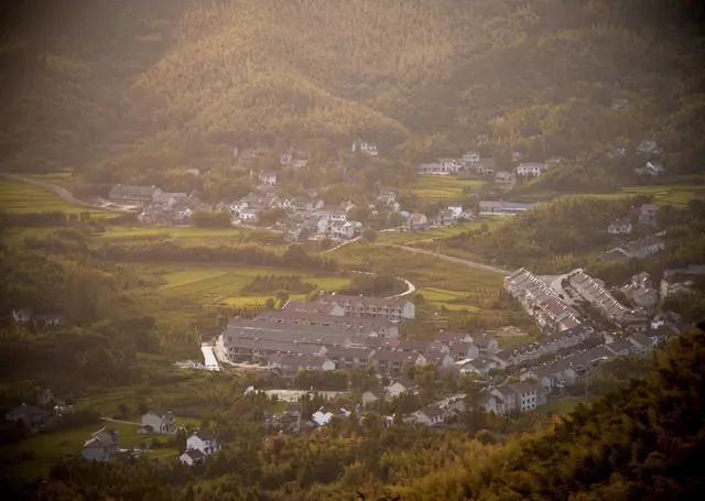 珀洱半坡，在竹海樹(shù)林之間盡享山間好風(fēng)光