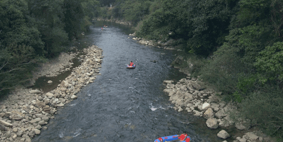 螞蟻尚墅，在山谷的花田美舍里生活