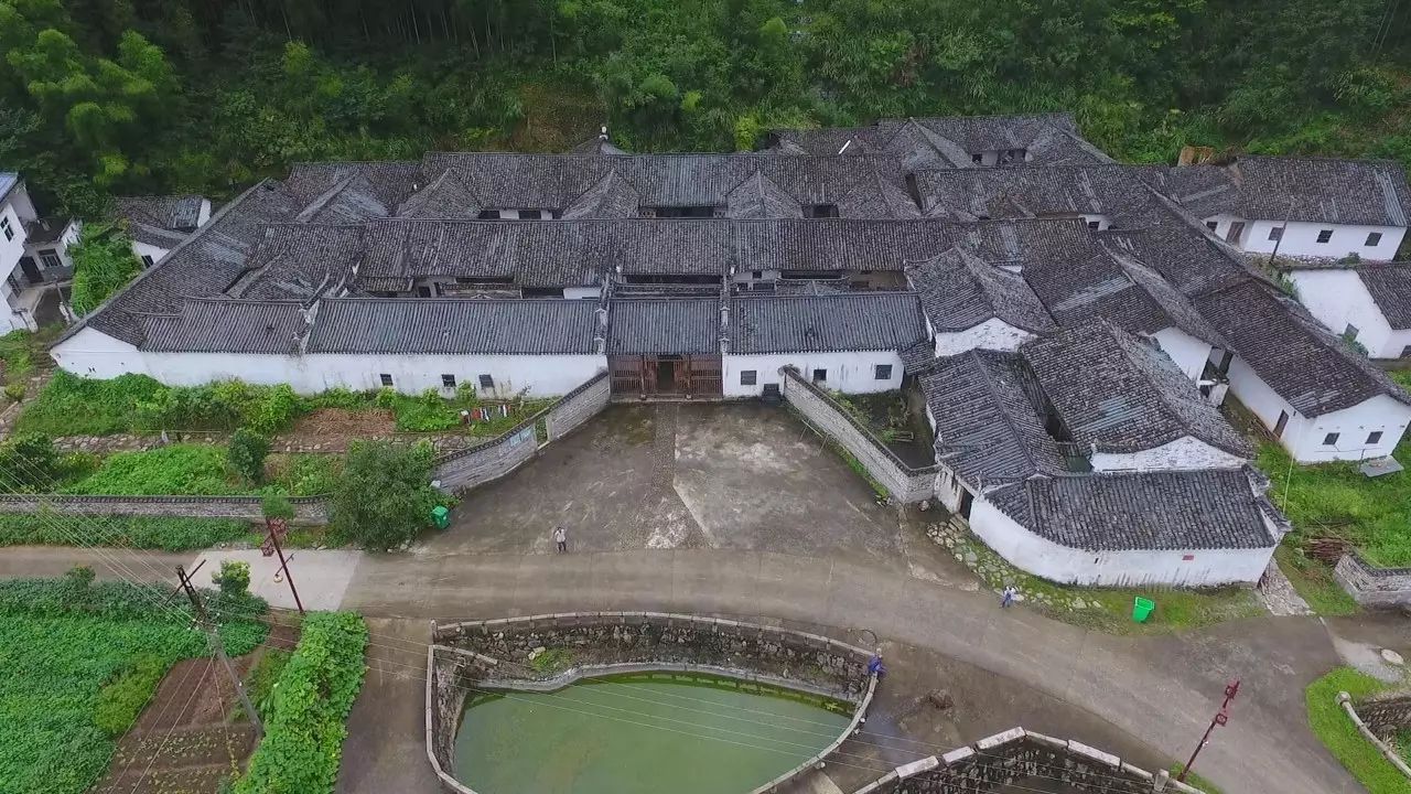 陌上·花溪堂，陌上花開笑顏傾城