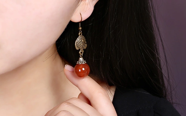 手工魚瑪瑙復古耳環(huán)首飾