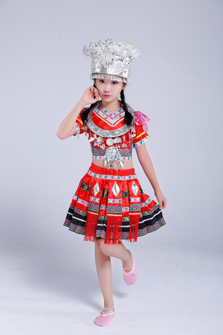 兒童款土家族苗族服飾，百褶裙少數(shù)民族服裝