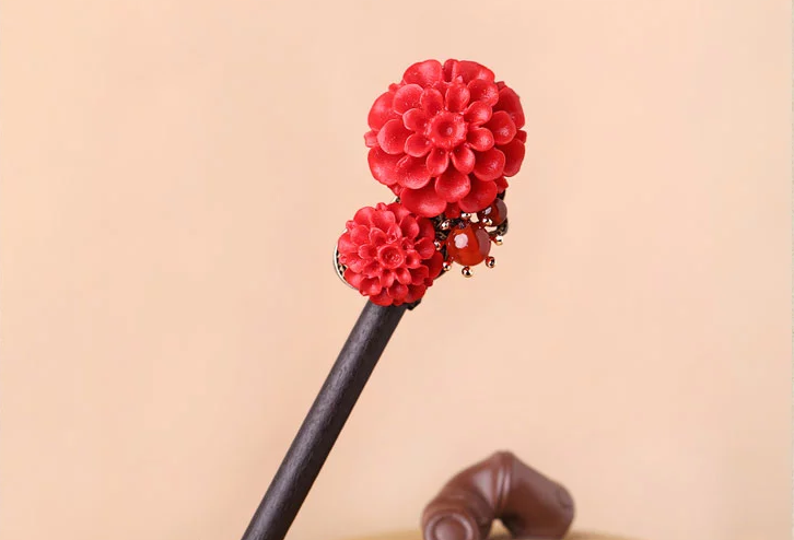 福連文苑漆雕花朵民族風紅色簪子新娘頭飾