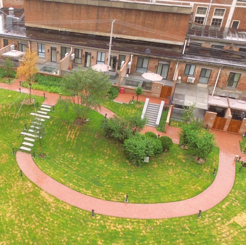 北京金岳臺溫泉酒店，承載著上個世紀(jì)的老磚樓