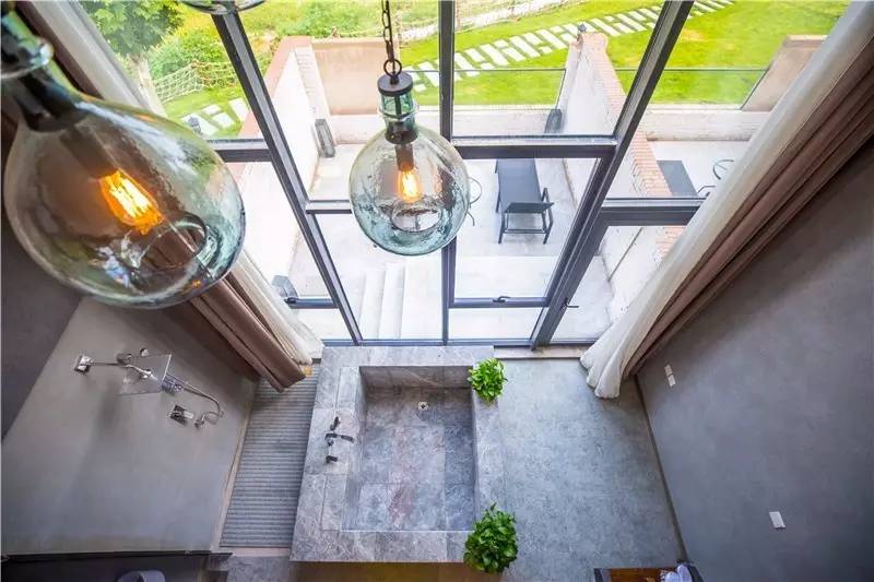 北京金岳臺溫泉酒店，承載著上個世紀的老磚樓