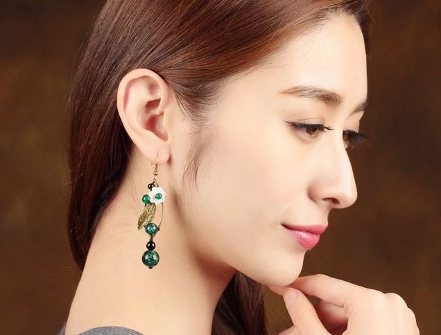 樹(shù)葉長(zhǎng)款耳墜小清新復(fù)古貝殼琉璃耳環(huán)首飾