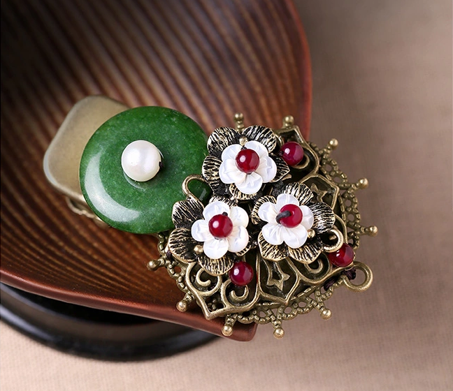 時尚福連文苑頭飾，復(fù)古民族風(fēng)綠彩玉扣發(fā)夾