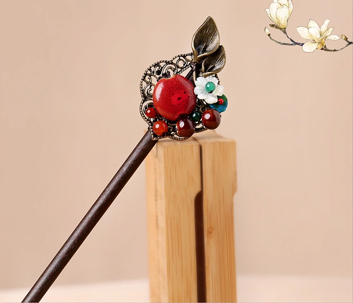 古典長(zhǎng)發(fā)發(fā)簪頭飾福連文苑木簪子