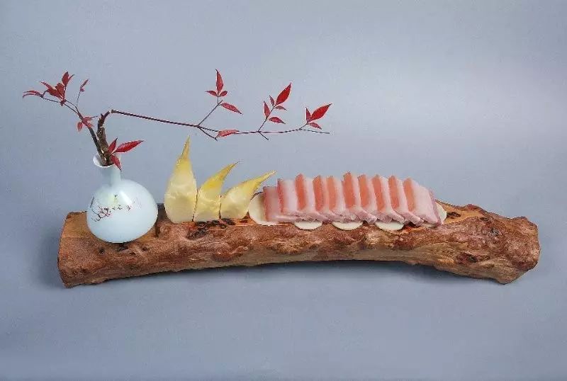 云門(mén)山居，雕琢廚藝隱居世外匠心如一