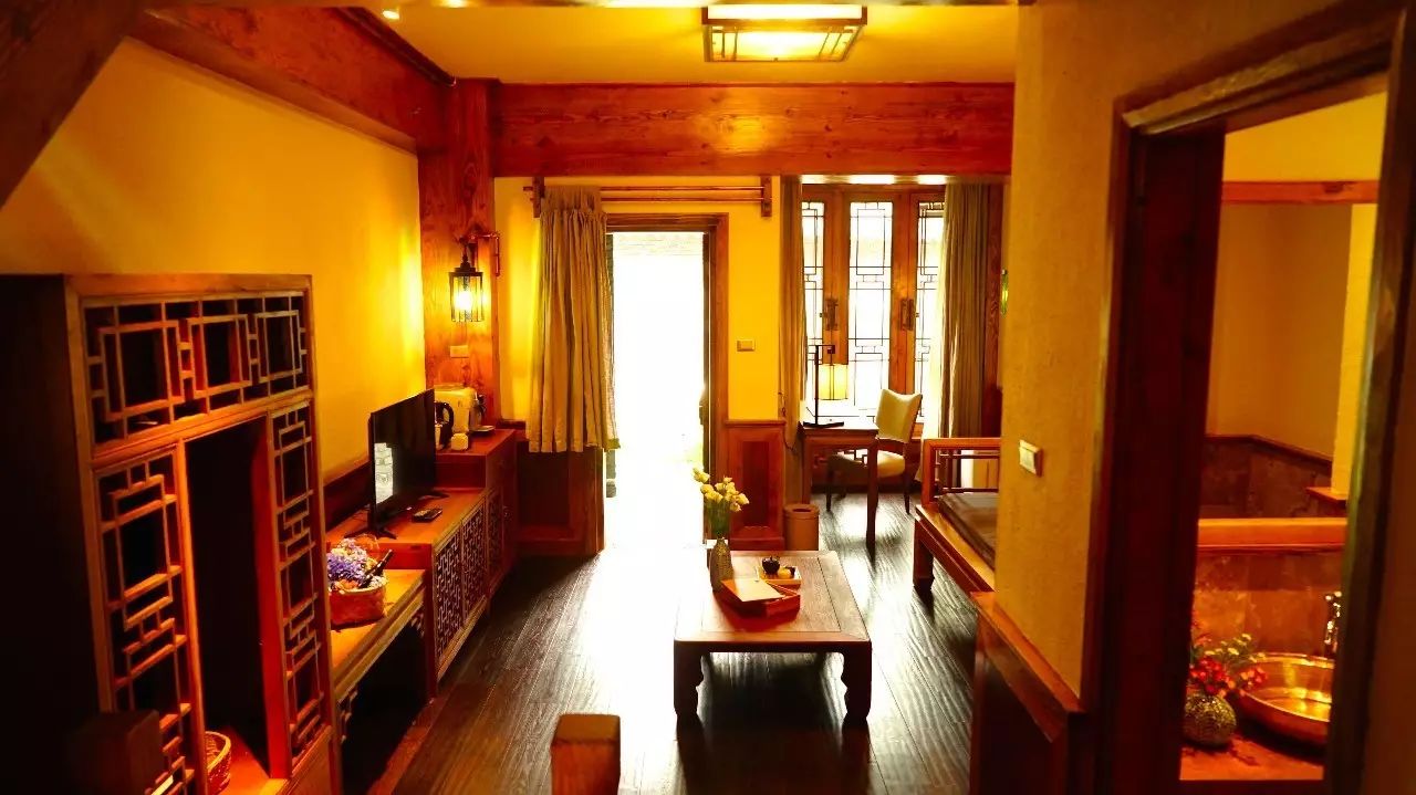 松贊麗江林卡，歷經(jīng)千百年歲月流淌的歷史古建