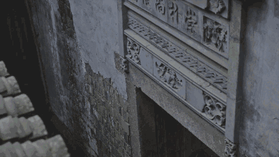 塘棲古鎮(zhèn)小茶姑娘，古鎮(zhèn)溪邊沐浴清風(fēng)滌蕩心靈