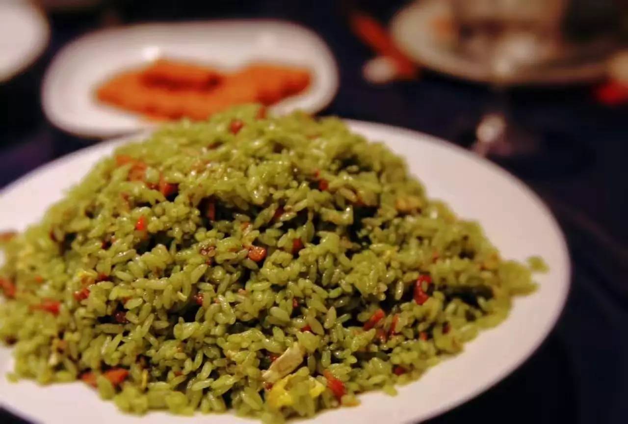 塘棲古鎮(zhèn)小茶姑娘，古鎮(zhèn)溪邊沐浴清風(fēng)滌蕩心靈