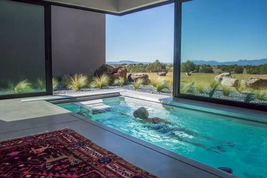 杭州·若白雅苑，擁有無(wú)邊泳池「最好泡民宿」