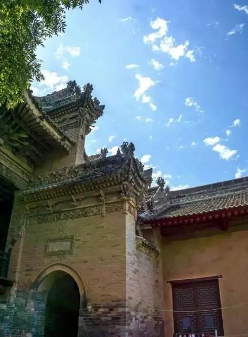 《那年花開(kāi)月正圓》吳家東院和周家大院設(shè)計(jì)