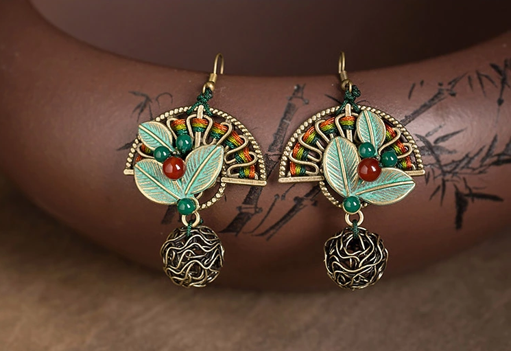 折扇搖復古福連文苑樹葉扇形耳環(huán)首飾