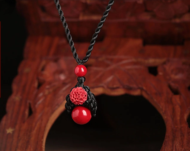 簡(jiǎn)約紅吊墜鎖骨鏈古典福連文苑項(xiàng)鏈