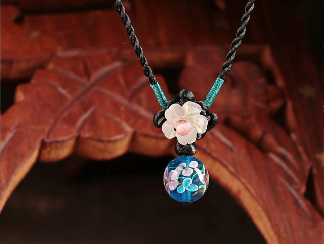小清新花朵吊墜鎖骨鏈復(fù)古風項鏈