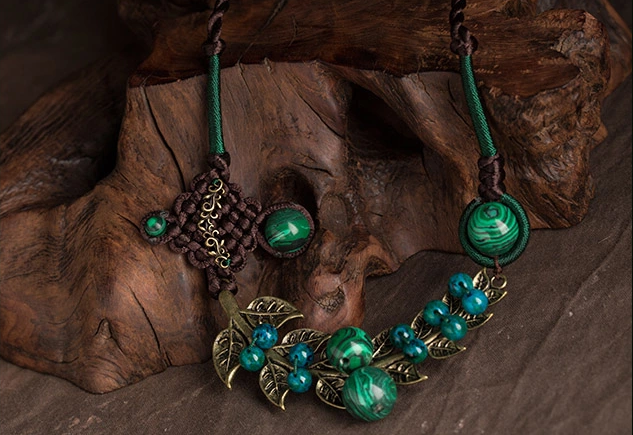 孔雀石波西米亞夸張復(fù)古風項鏈