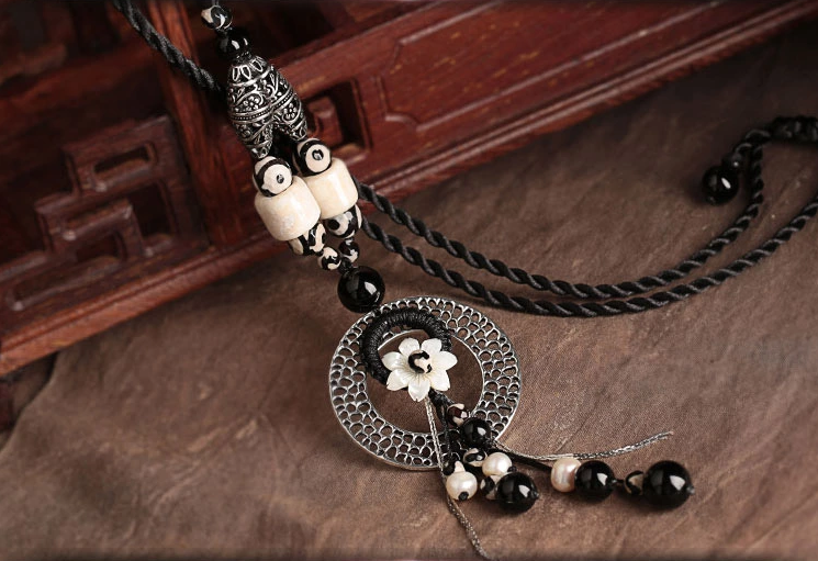 天珠貝殼花裝飾復(fù)古毛衣鏈長款項鏈首飾