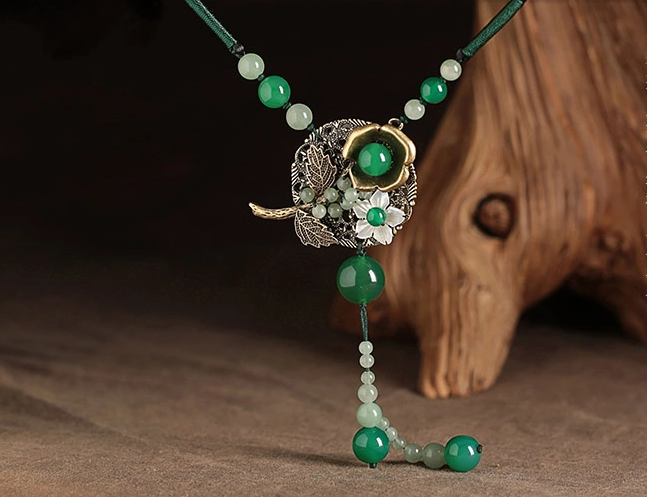 綠煙如夢(mèng)民族風(fēng)瑪瑙毛衣鏈項(xiàng)鏈?zhǔn)罪? src="/shige/d/file/bigpic/190404/04/13-1F925164427-50.png" style="height: 568px; width: 750px;" / data-gy8U="X3eqUx"><br / data-ju68="4DunhS">
	<img alt=