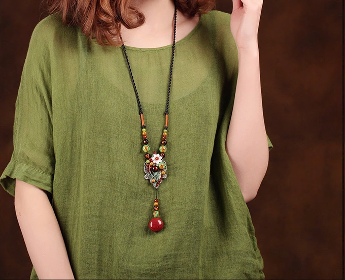 復(fù)古時(shí)尚毛衣鏈民族風(fēng)項(xiàng)鏈?zhǔn)罪? src="/shige/d/file/bigpic/190404/04/13-1F9251AT7-50.png" style="height: 528px; width: 750px;" / data-sfZ8="VyoUD4"><br / data-gAhJ="4CCduZ">
	<img alt=