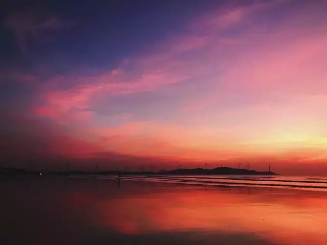 翡翠灣，在遼闊的海洋前做回?zé)o憂快樂的自我