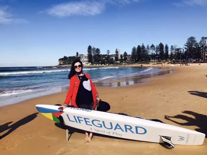 翡翠灣，在遼闊的海洋前做回?zé)o憂快樂的自我