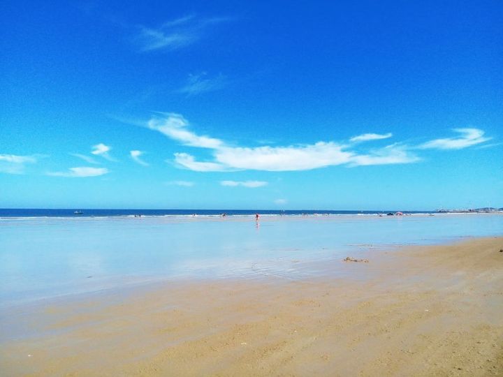 翡翠灣，在遼闊的海洋前做回無憂快樂的自我