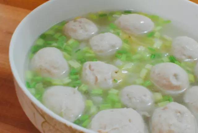 翡翠灣，在遼闊的海洋前做回?zé)o憂快樂的自我