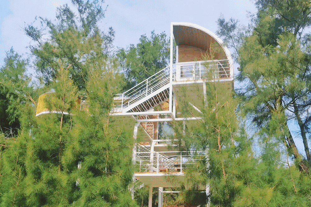 翡翠灣，在遼闊的海洋前做回?zé)o憂快樂的自我