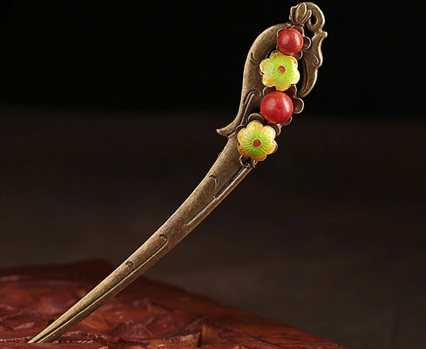 古代古風古典民族風發(fā)簪盤發(fā)簪子草珊瑚頭飾