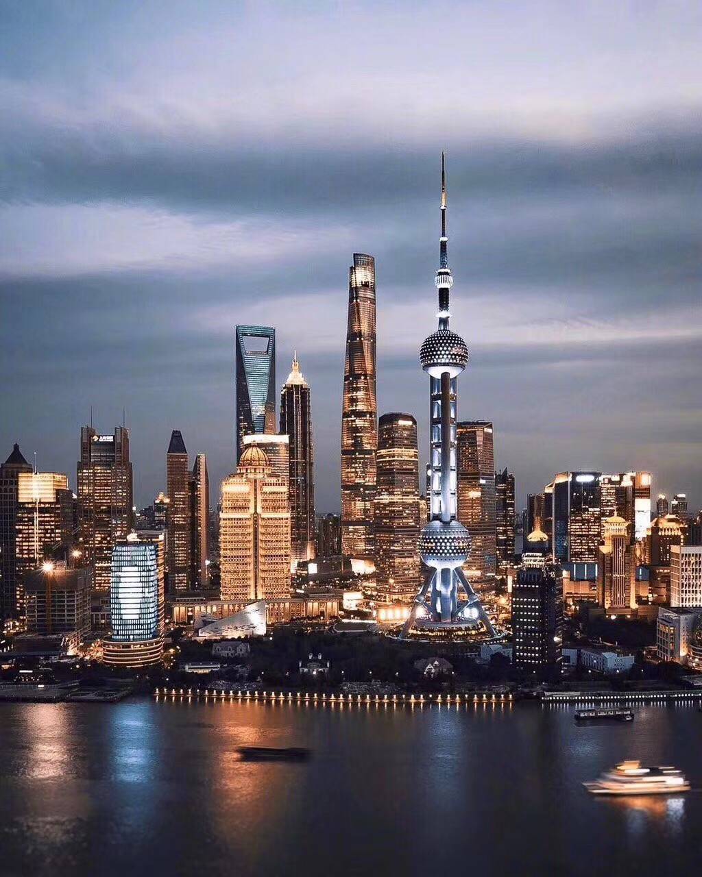 上?！TARH影居，和明星入住同一個家