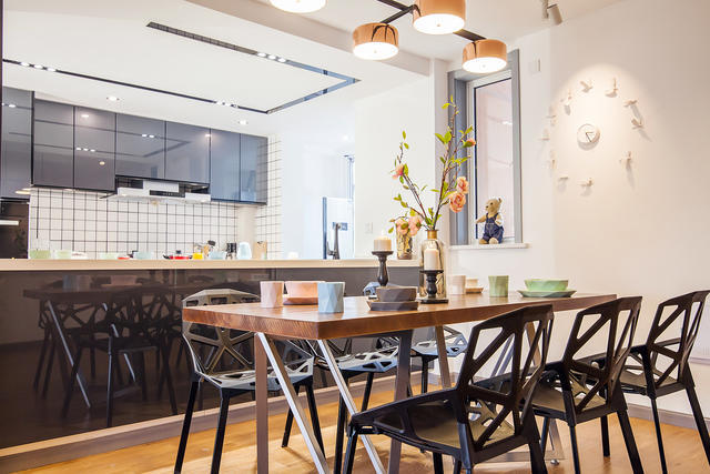 上?！TARH影居，和明星入住同一個家